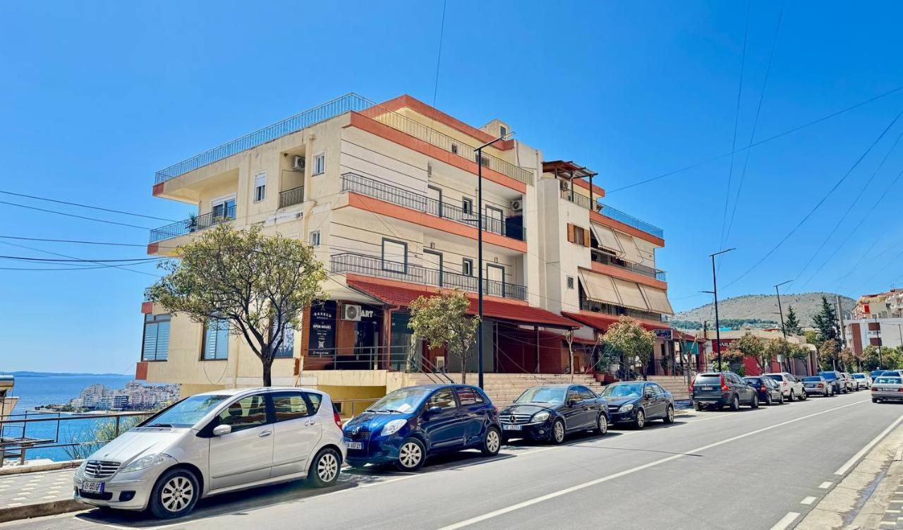 Colorful Sea View Apartment Sarande Exterior photo
